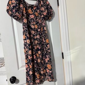 Old Navy Navy Floral Dress